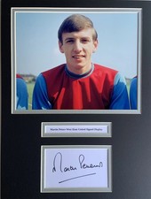 West Ham United Martin Peters Signed 16" X 12" Double Mounted Display