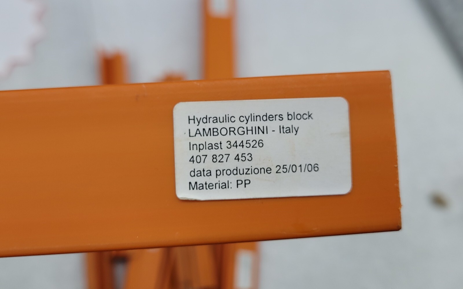 Lamborghini Gallardo, Spyder, Roof Block, Used, P/N 407827453 HYDRAULIC CYLINDER