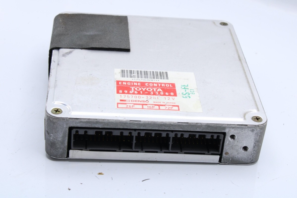 1992 Toyota Camry 2.2L auto computer engine control ecu ecm 89661