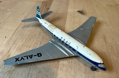 Vintage Dinky Supertoys Comet #999 BOAC Passenger Jet - WEAR, SEE PICS