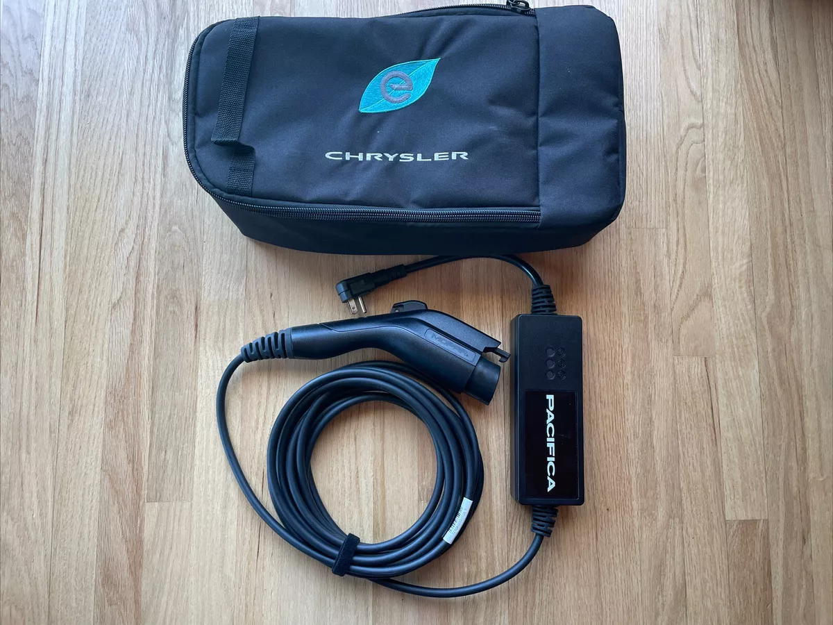 NEW OEM Chrysler Pacifica Voyager 120v 12A Plug in Hybrid EV Charger Charging