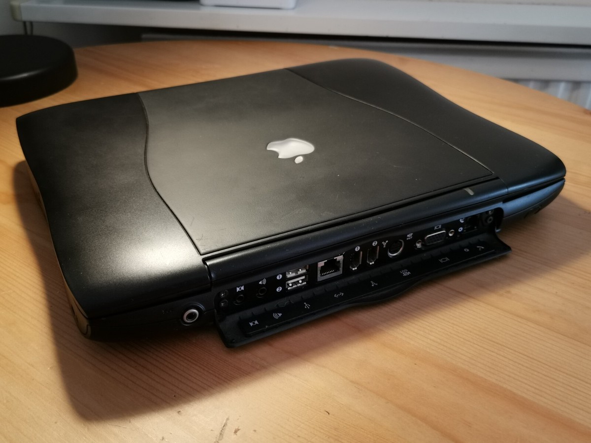 Apple PowerBook G3ブラック　ジャンク ジャンクApple PowerBook G3 ブラック
