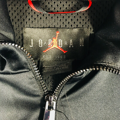 Nike Air Jordan Classic Wings Quarter Zip Jacket Mens Black / Red