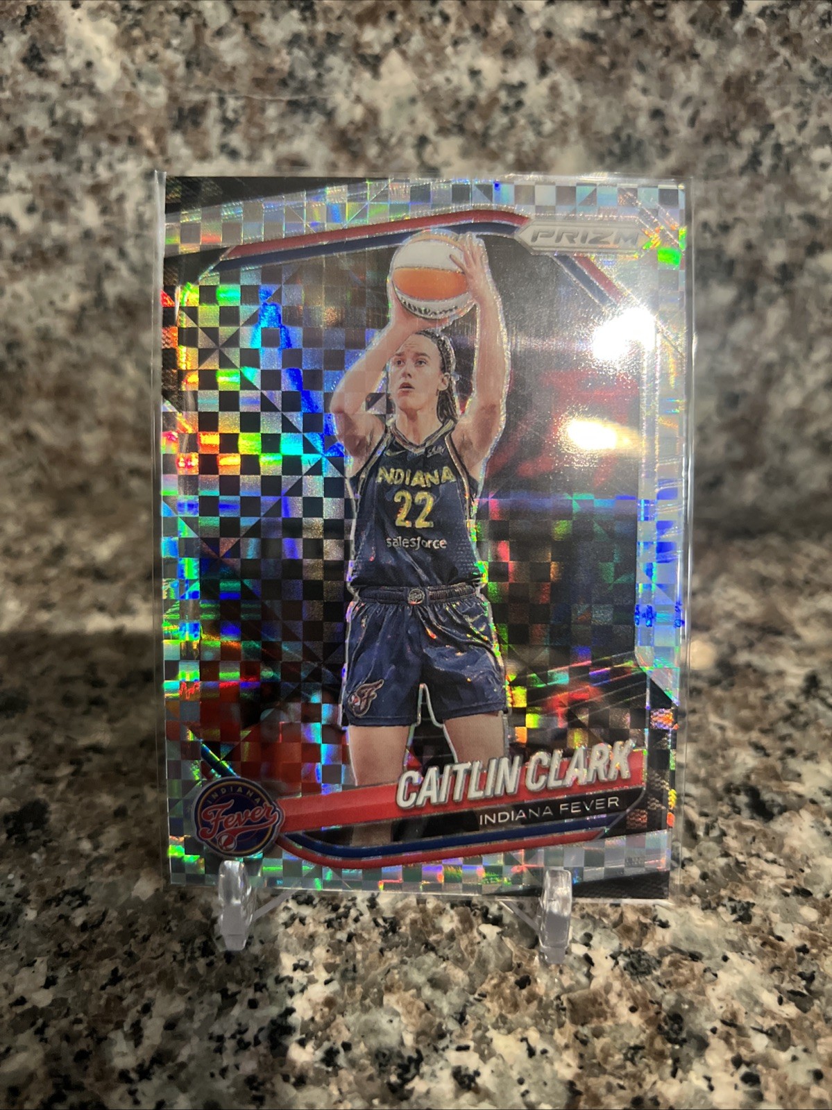 2025 PANINI PRIZM WNBA #22 CAITLIN CLARK CHECKERBOARD PRIZM