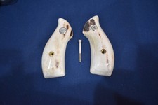 SMITH  WESSON J FRAME ROUND BUTT SAMBAR STAG GRIPS