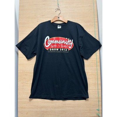 Community T-Shirt XL