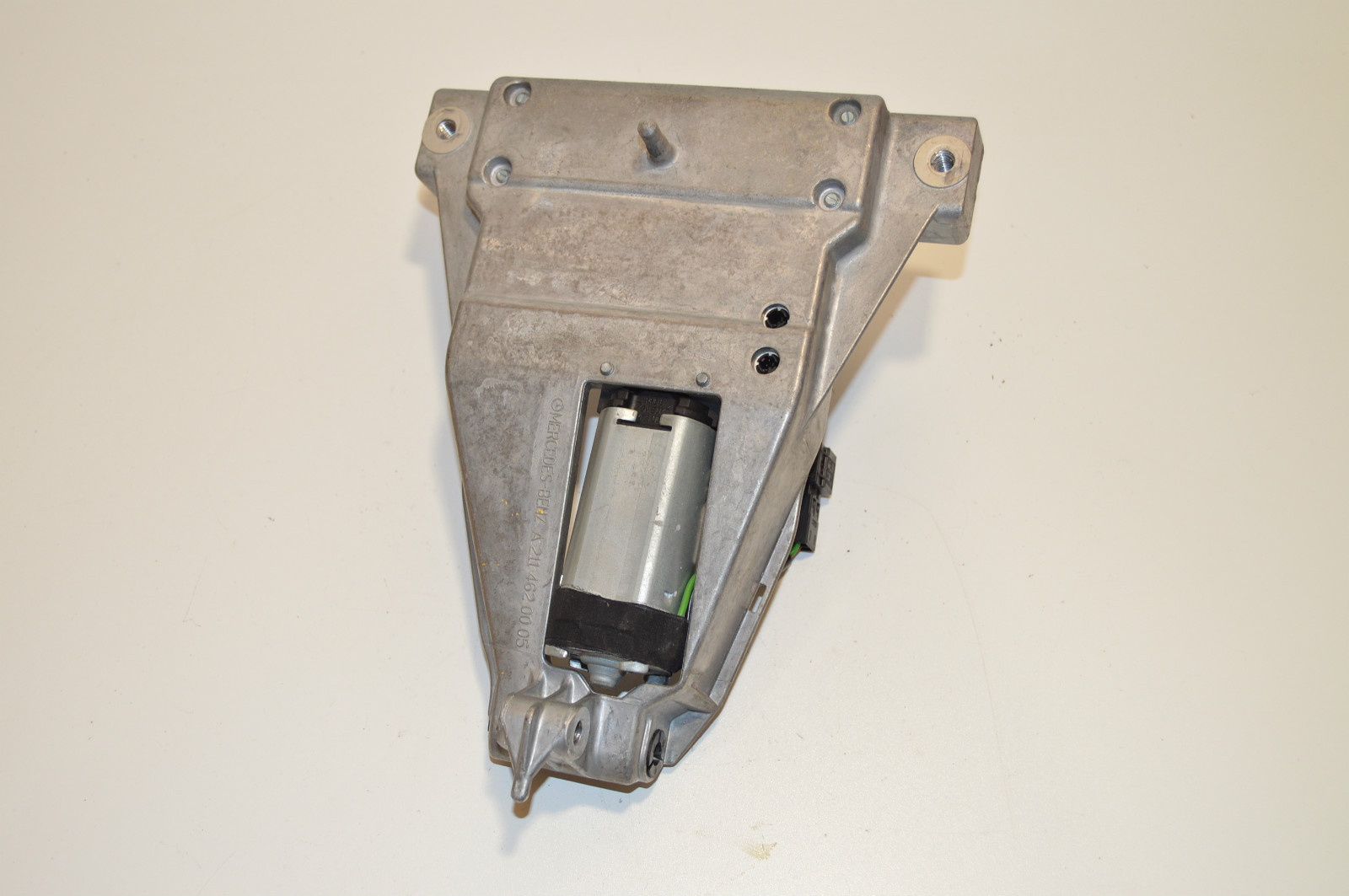 Mercedes Benz W203 1.8 Compressor STEERING WHEEL MOTOR A2205400288