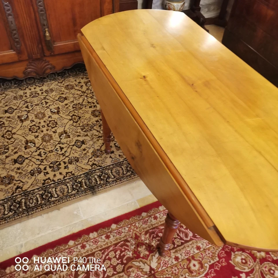 Table avec deux rabats en merisier blond fin 19ème - Photo 4/4