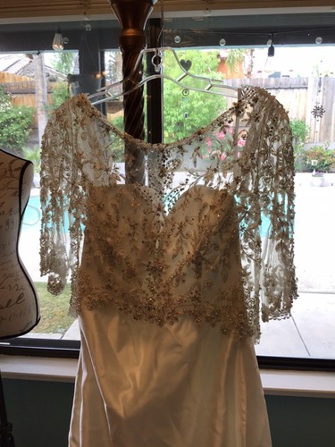 Wedding Dress Morilee Beaded Lace Shrug Top Long Train Size 8 - Picture 11 of 12