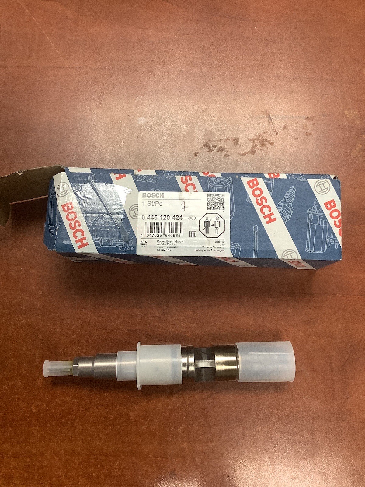 22706138 0445120424 Volvo Fuel Injector Genuine Bosch Injector  