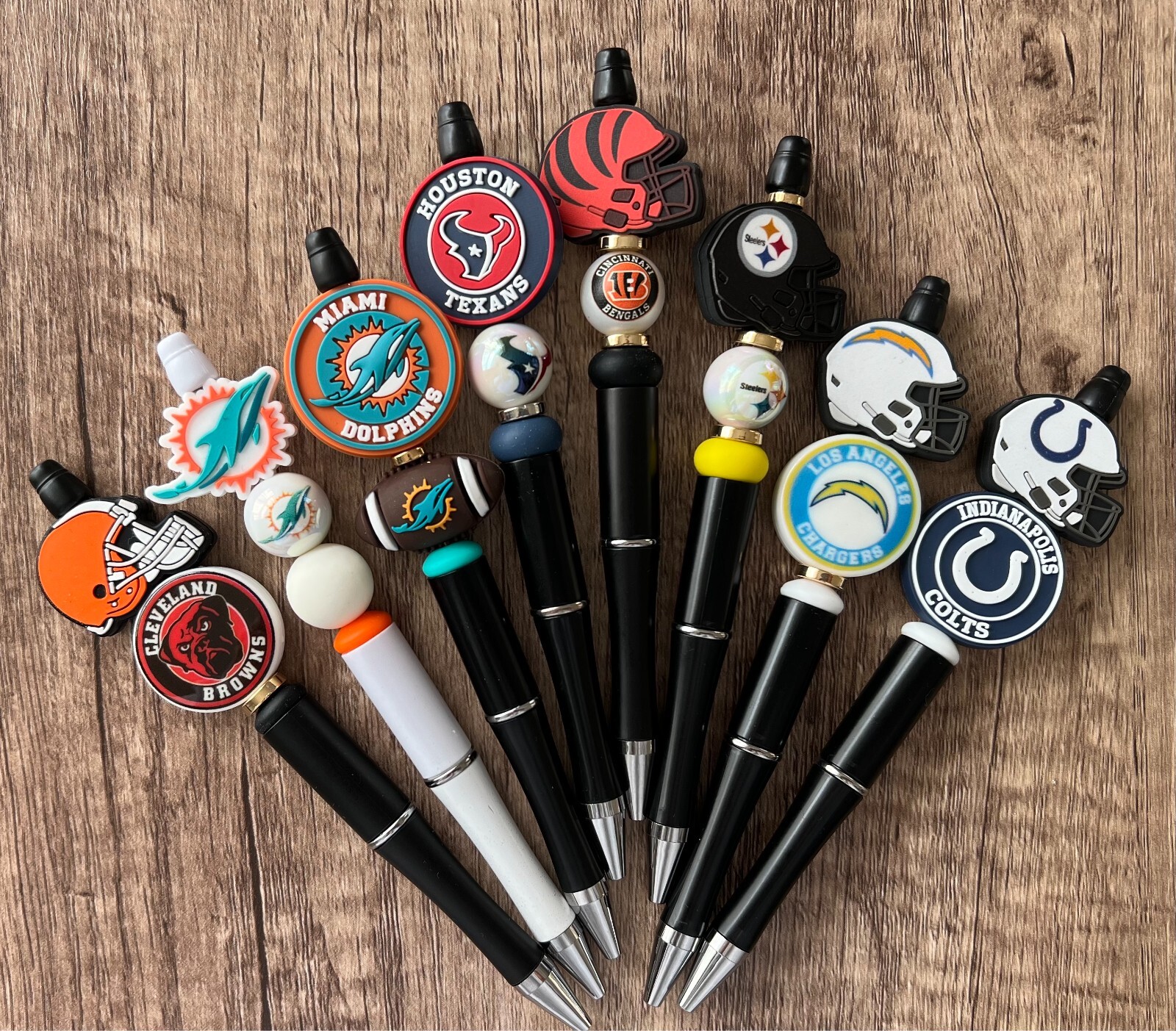 Football Pen! Football, AFC teams! Collect, Gifts, Basket filler. Party. FF