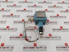 United Electric E117-14903 Temperature Switch 361A6243P003