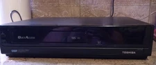Toshiba Quick Access Video Cassette Recorder Player VCR - tested + turns on