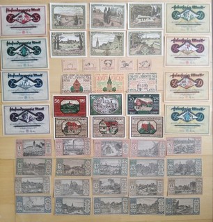 NOTGELD Sammlung mit 48 verschiedenen Scheinen kpl. Serien siehe Foto