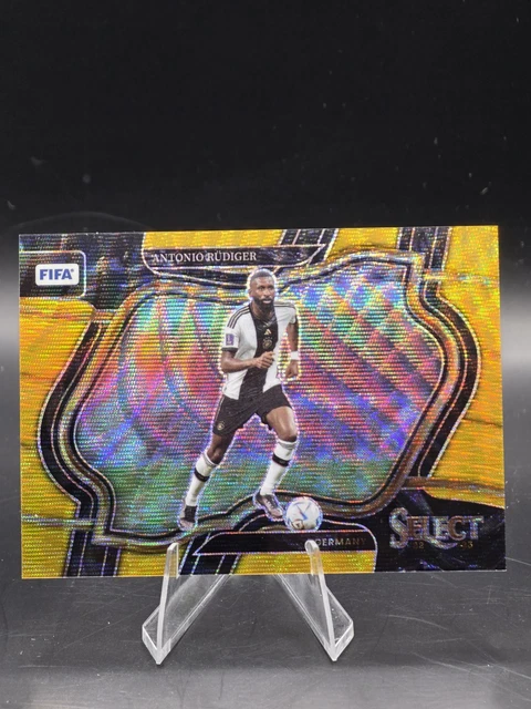 Antonio Rüdiger Gold /10 Field Level 2022-23 Select FIFA Prizm SSP Germany