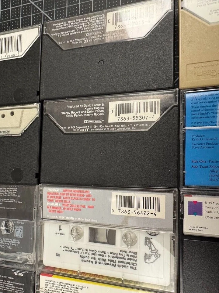 8 Cassette Tape Lot Christmas Country Music + 4 Classical DOLLY Mathis CARPENTER - Image 4 of 4