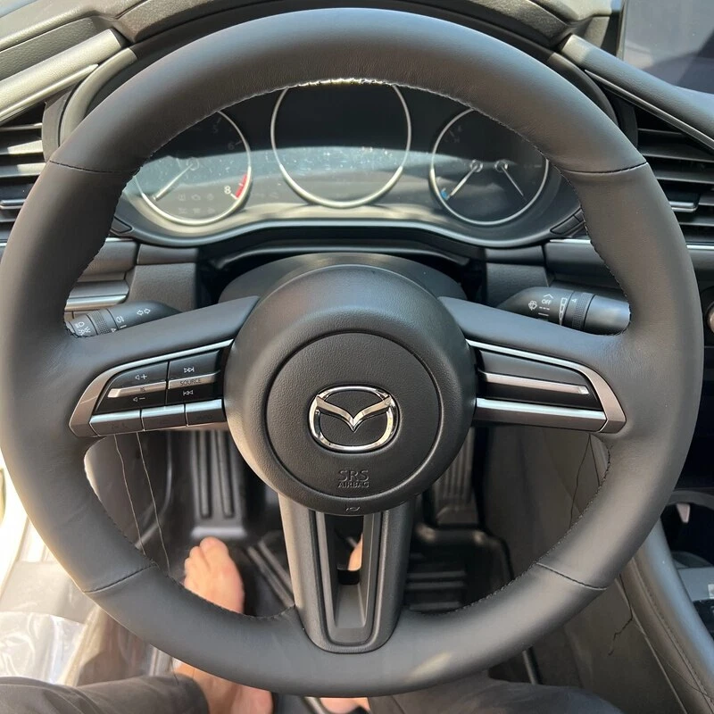 Mazda cx 30 cheap steering wheel cover
