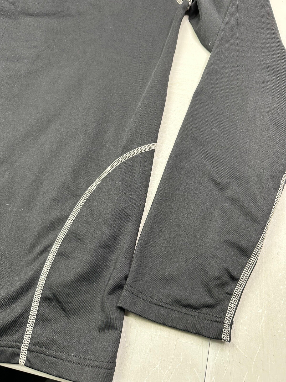 VOLT Resistance Zero Layer Heated Pullover Mens B… - image 6