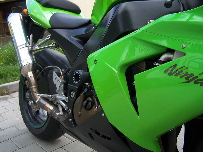 Kawasaki ZX10R RR ABS 2004 2005 RD Moto Crash Frame Sliders