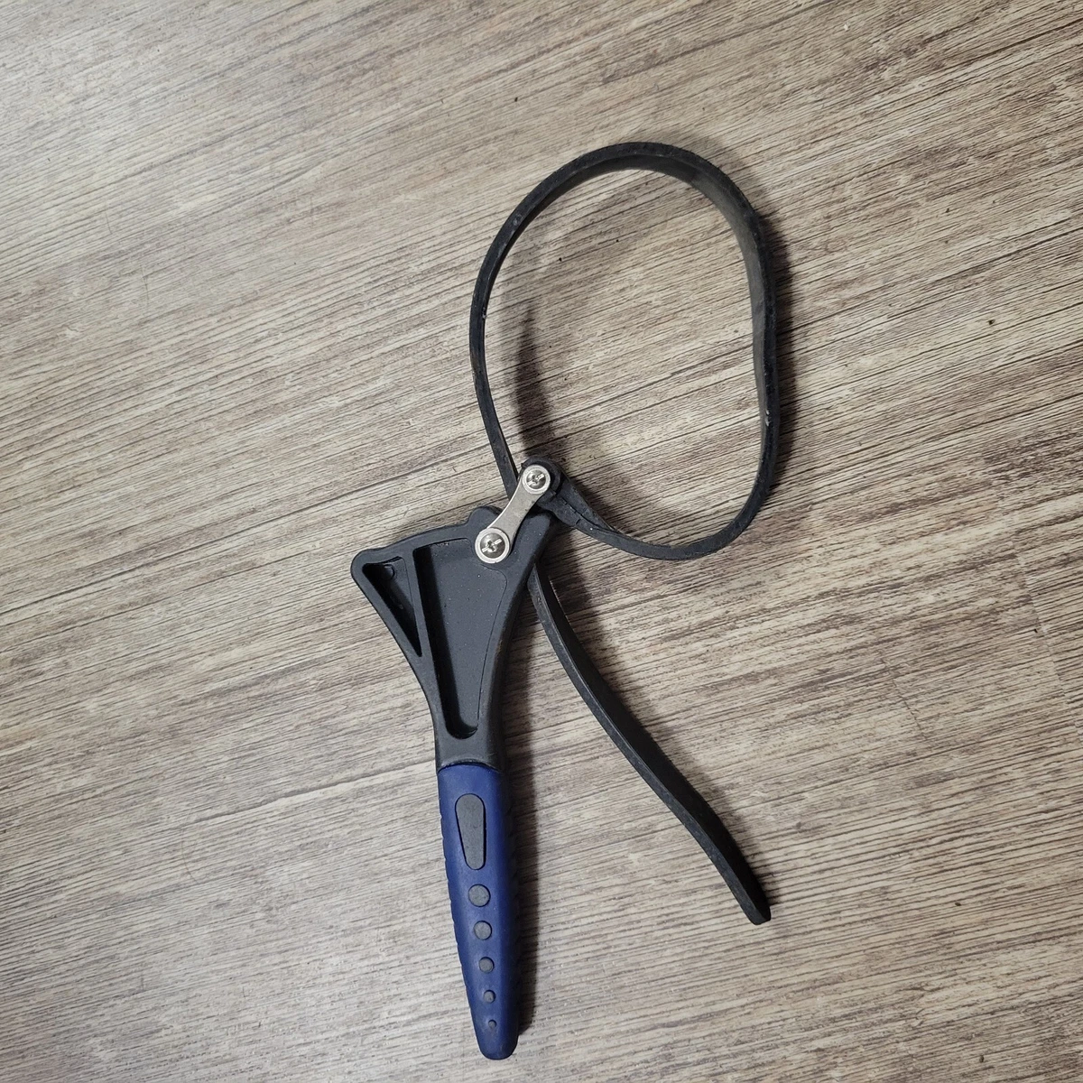 Kobalt strap wrench deals