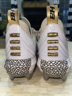 Bryce Harper UA HARPER LOW ST Baseball Cleats Mens Size White Gold 