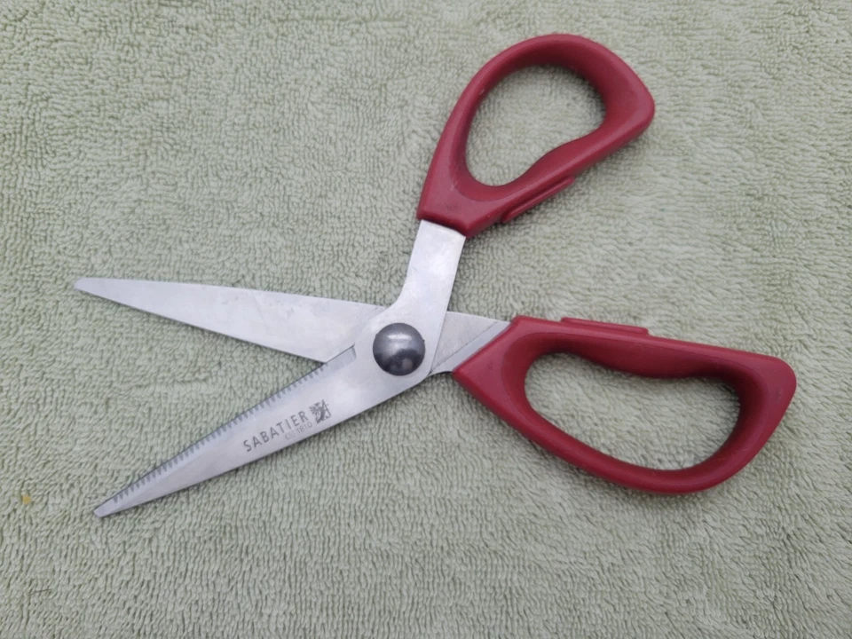 Sabatier All Purpose Shears Scissors  Set, Bent & Straight - 8" - Image 3 of 4