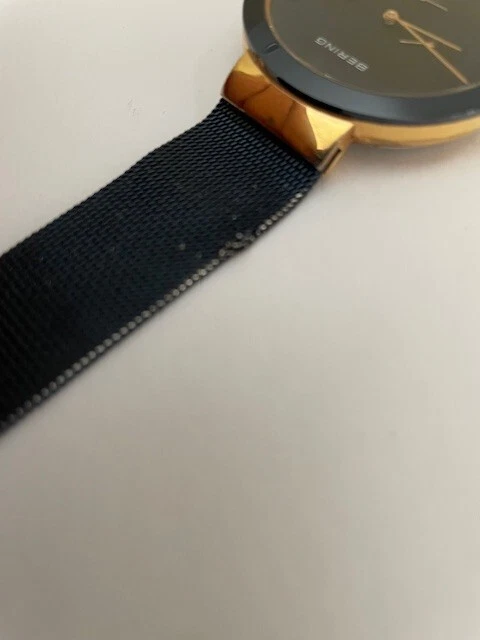 Relógio masculino Bering cerâmica polida ouro rosa, face preta pulseira de malha de aço st. - Imagem 4 de 4