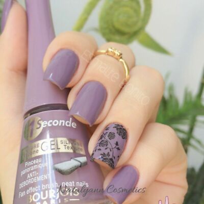 Bourjois 1 Sekunde Nagellack 13 Feigen Chic - NEU - KOSTENLOSER VERSAND 