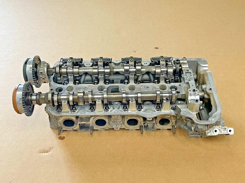⭐2013-2015 BMW 750LI XDRIVE 4.4L LEFT ENGINE MOTOR CYLINDER HEAD OEM LOT2517 - Image 2 of 4
