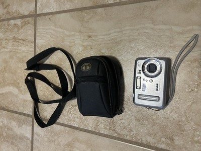 Kodak EasyShare CX7430 4MP Digital Camera Silver with Case