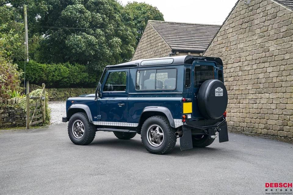 Land Rover Defender 1998 50 aniversario #68 de #451 coleccionable Foto 4 de 4