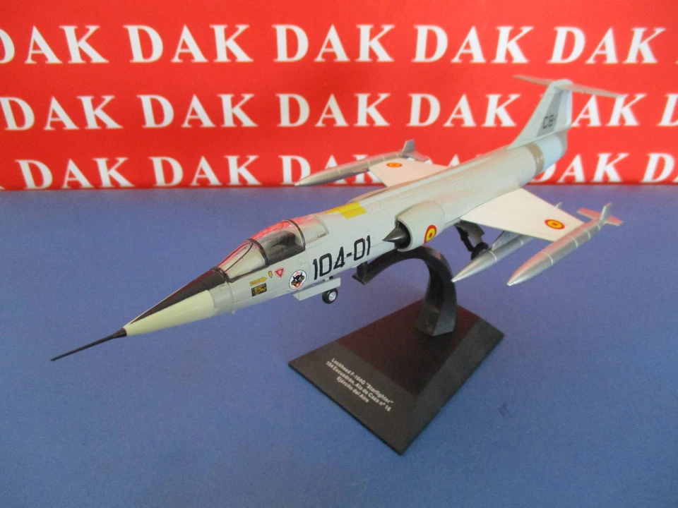 Die cast 1/72 Modellino Aereo Aircraft Lockheed F-104G 104 Squadron 1965 Spain - Immagine 2 di 4