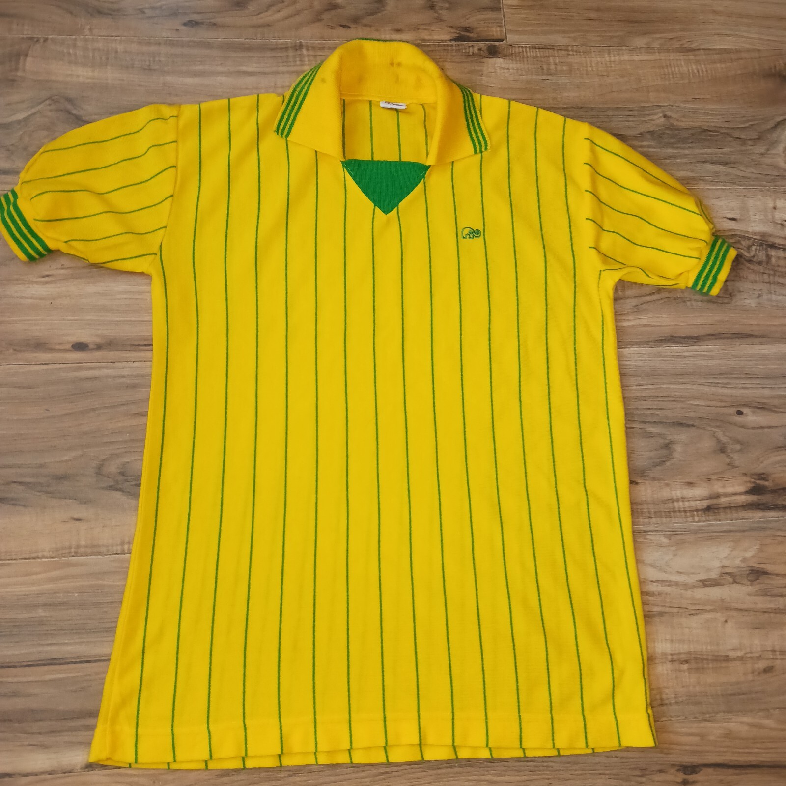 ICOS Soccer Futbal Football JERSEY SHIRT VINTAGE Yellow Green Brazil ? Vtg