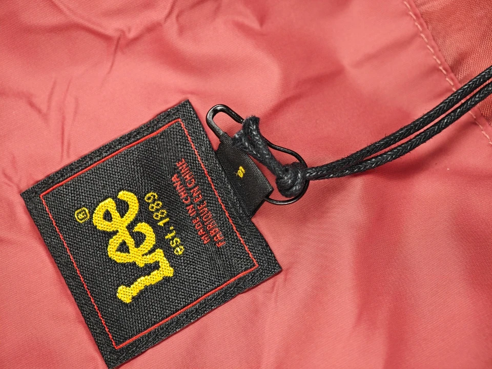 LEE – Doudoune Femme Noir Rouge Déperlante à Capuche – Légère et Chaude – S M L - Photo 3/4