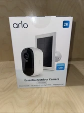 Arlo Essential Outdoor Wireless Live HD Security Camera 2nd Gen w/ Solar Panel