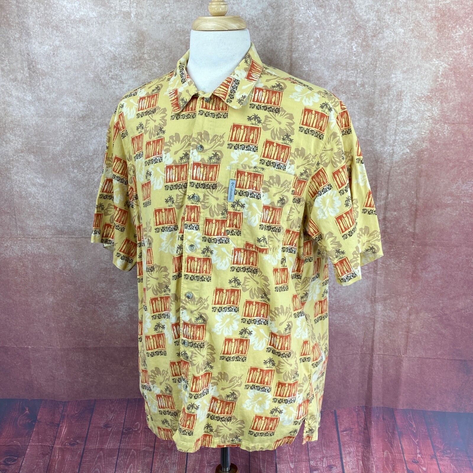 Columbia Men's XCO Hawaiian Tiki Tribal Short Sleeve Yellow Camp Shirt