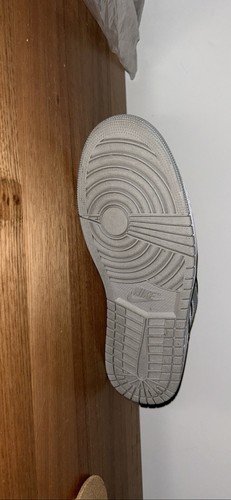 Size 11 - Jordan 1 Mid Light Smoke Grey - Picture 17 of 18