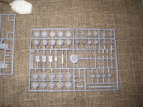 "ZEBRANO" 72067 Т-44М Soviet Medium Tank 1/72 - Bild 3 von 3