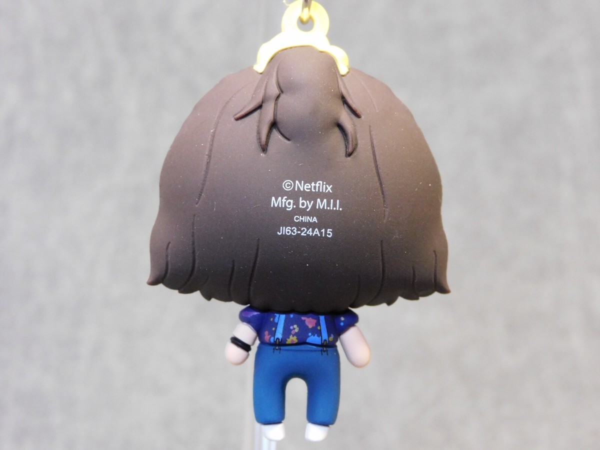 Stranger Things NEW Eleven Clip Series Blind Bag Opened