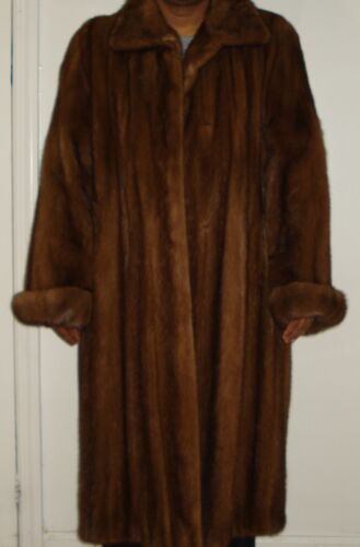 Revillon Mahogany Mink Fur Coat Size 20-22 FREE SHIPPING Excellent Condition - Picture 2 of 7
