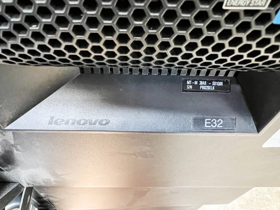 Lenovo ThinkStation E32 | Intel Xeon E3-1225 v3 @3.2GHz 4GB NoHDD | nVidia K2000 - Image 3 of 4