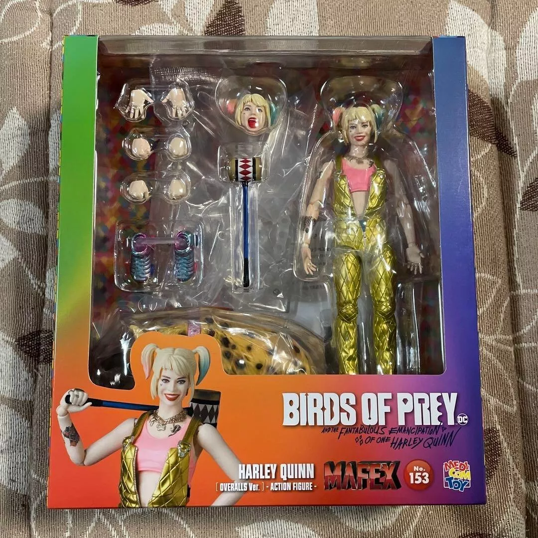 MAFEX No. 159 Birds of Prey Harley Quinn Caution Tape Figure