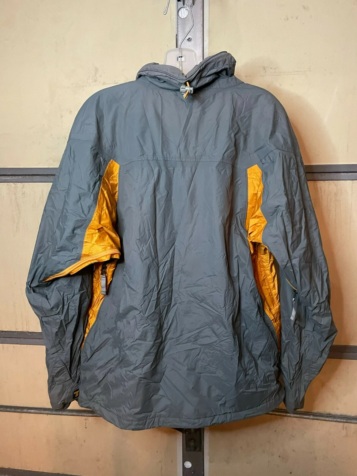 burton vintage used snowboard jacket