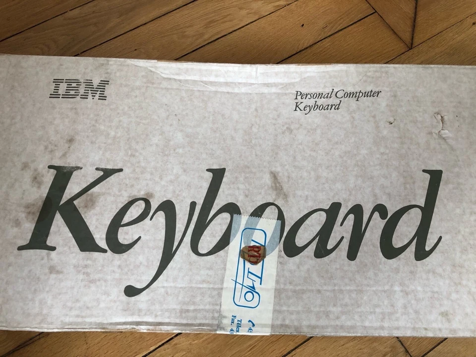 Clavier IBM MODEL M clicky vintage AZERTY FR pour IBM PS/2 AT en boite parfait - Bild 4 von 4