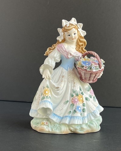 Vintage Lefton Girl w/ Flowers In Basket - Floral - Hand Painted Figurine KW1330 - Picture 5 of 19
