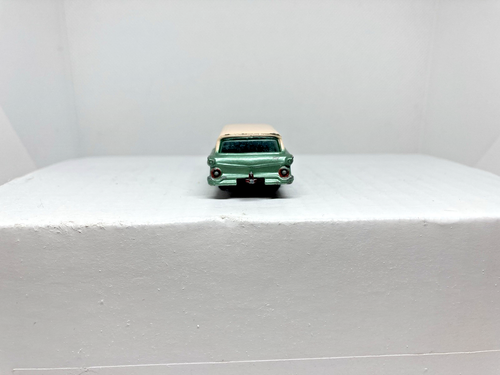 Green/Pink Top 1959 American Ford Station Wagon #31b Nice code 9 - Picture 5 of 10
