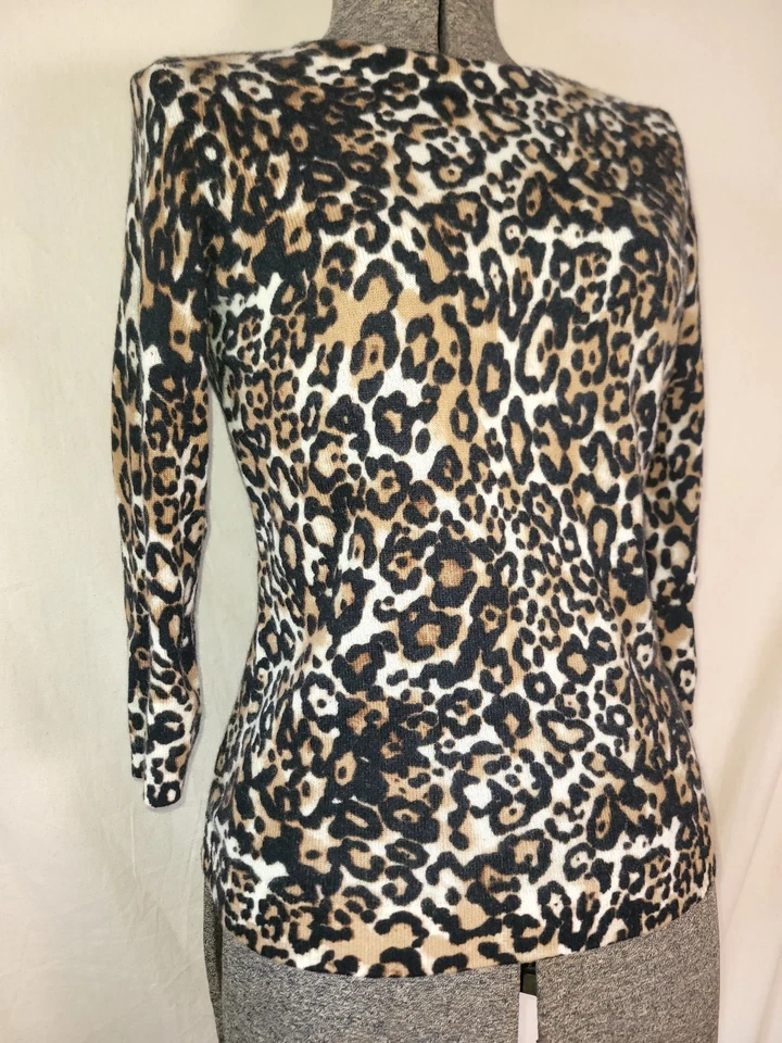 Suéter Talbots Cachemira Audrey Guepardo Leopardo Talla PS Suave Animal Dinero Antiguo Foto 3 de 4