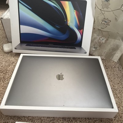 MacBook Pro 16インチ 1TB/32GB/2.4GHz/ i9 Apple MacBook Pro 16