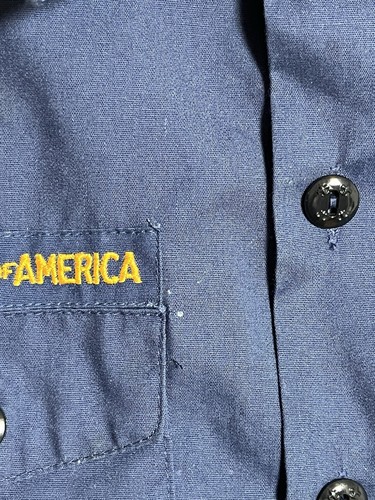 Boy Scouts of America Cub Scout Uniform Youth Shirt USA Blue Size Medium - Picture 4 of 6