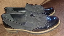 Girls/ Ladies Tassled Shoes Black Size 6 /39
